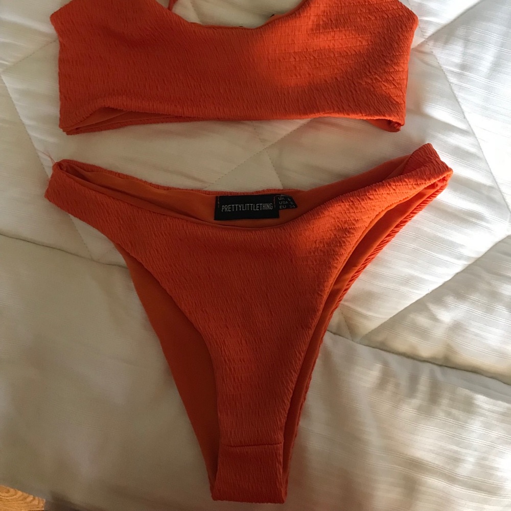 Orange prettyLittleThing bikini